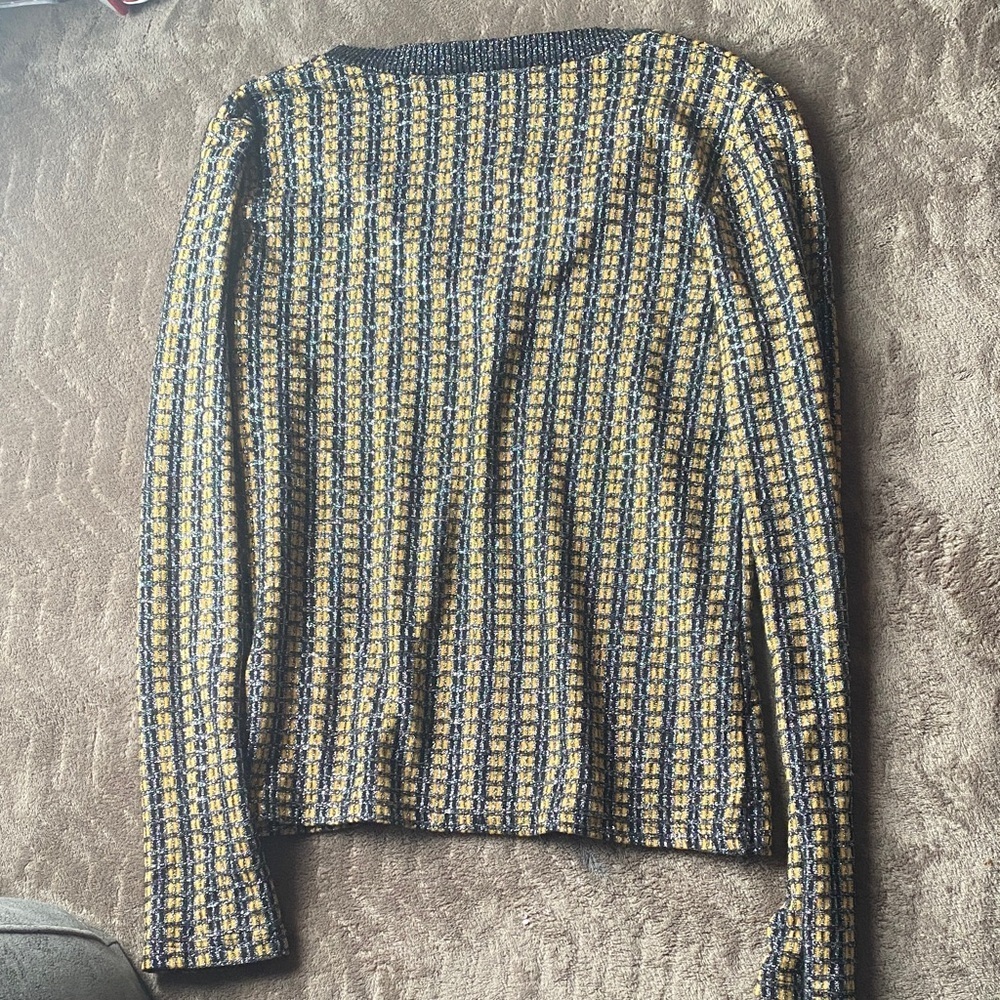 Zara Vintage Black and Yellow V-Neck Sweater - Picture 5 of 5